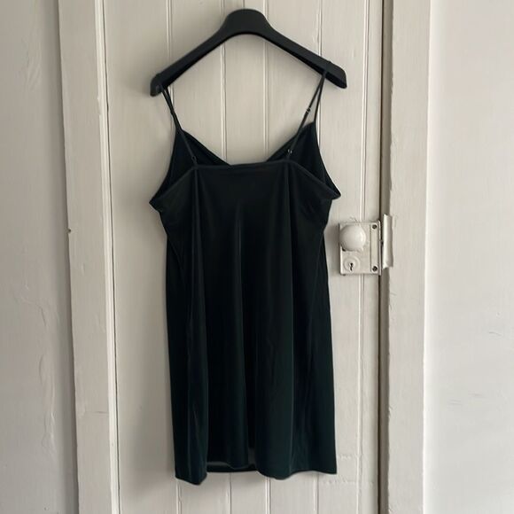 Banana Republic Velvet Mini Dress - Picture 5 of 6